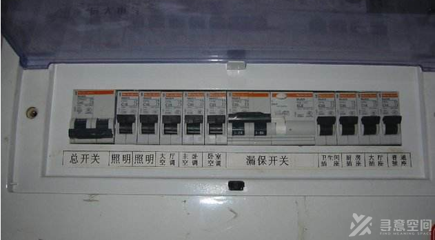 长沙室内装修设计师：装修中灯饰安装的六个技巧