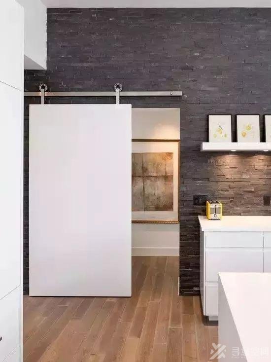 寻意空间：吊轨门VS推拉门，如何选择？