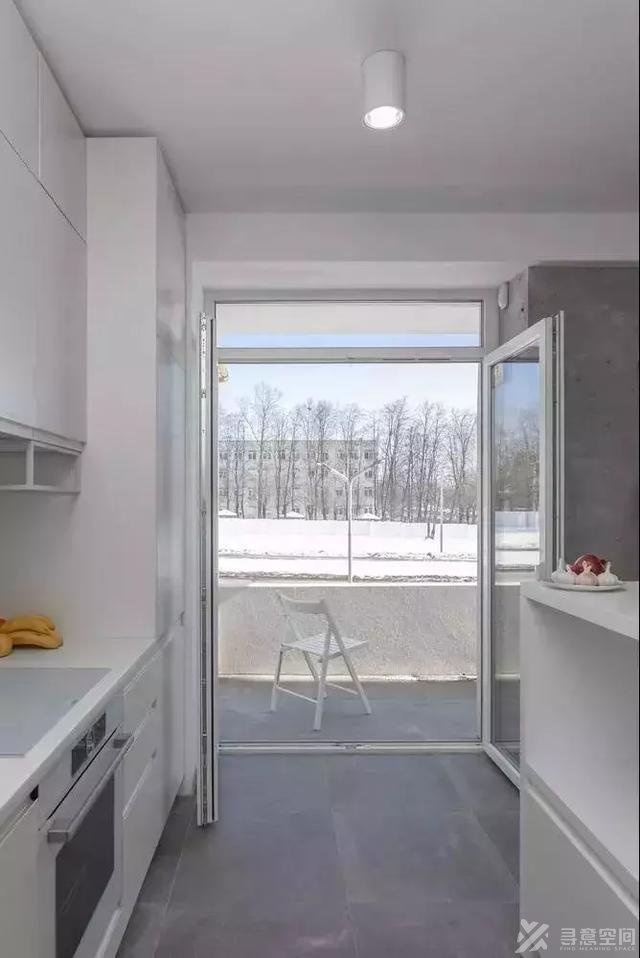 寻意空间：45㎡极简风小户型 水泥质感温馨自然