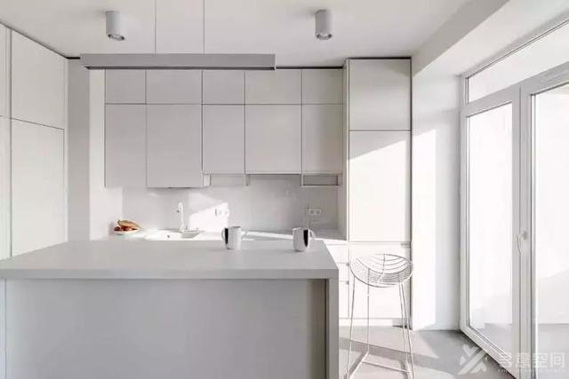 寻意空间：45㎡极简风小户型 水泥质感温馨自然