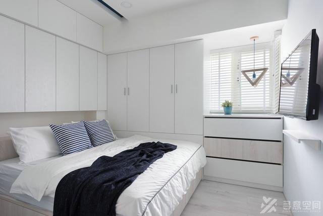 寻意空间：三居室户型装修 简单到极致的漂亮装修