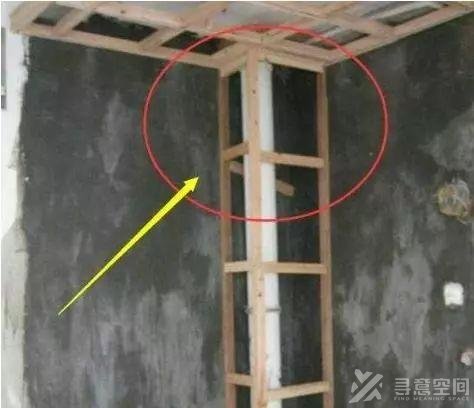 寻意空间：卫生间用什么包水管 如今都流行装这种